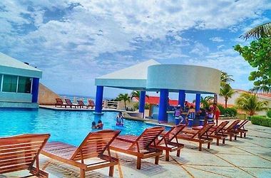 HOTEL SOLYMAR BEACH CONDOS CANCUN 3* (Mexico) - from US$ 74 | BOOKED